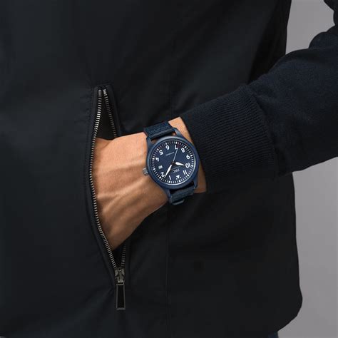 iwc iw328101|IWC Pilot Limited Edition Laureus sport for good Ceramic Blue .